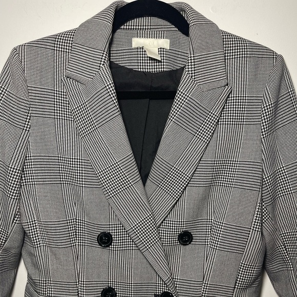 H&M Women’s Double Breasted Woven Fitted Lined Blazer in size 6 - Picture 5 of 8